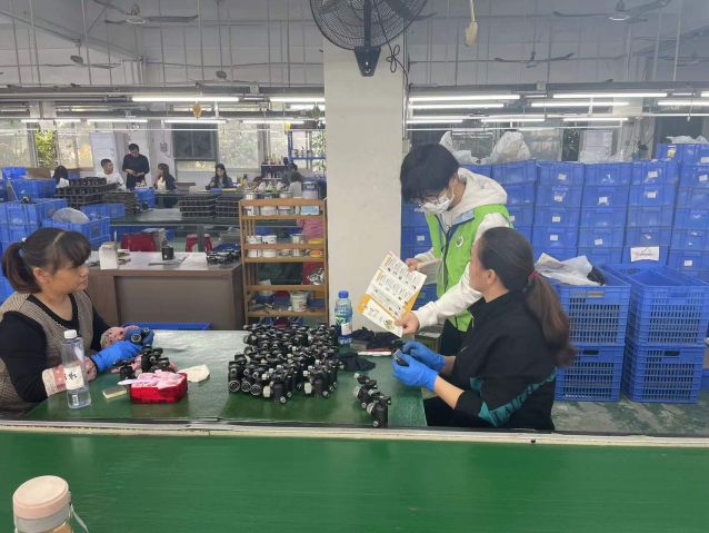 三鄉(xiāng)鎮(zhèn)開(kāi)展“加強(qiáng)禁毒宣傳， 共創(chuàng)無(wú)毒企業(yè)”活動(dòng)照片1.jpg