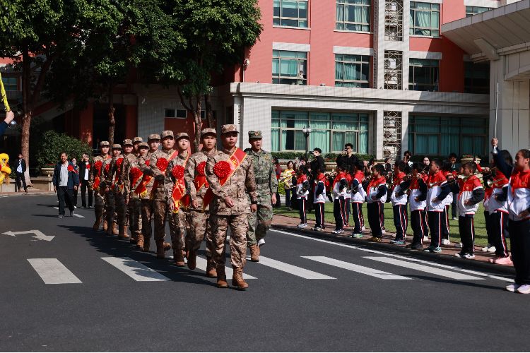 共赴“軍旅之約”，中山多個鎮(zhèn)街歡送新兵入伍